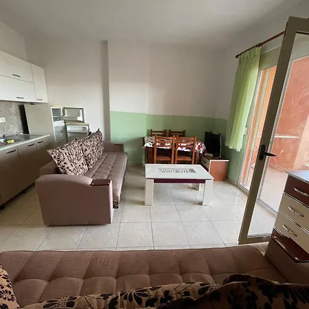 Golden Horizon Apartamento Durrës
